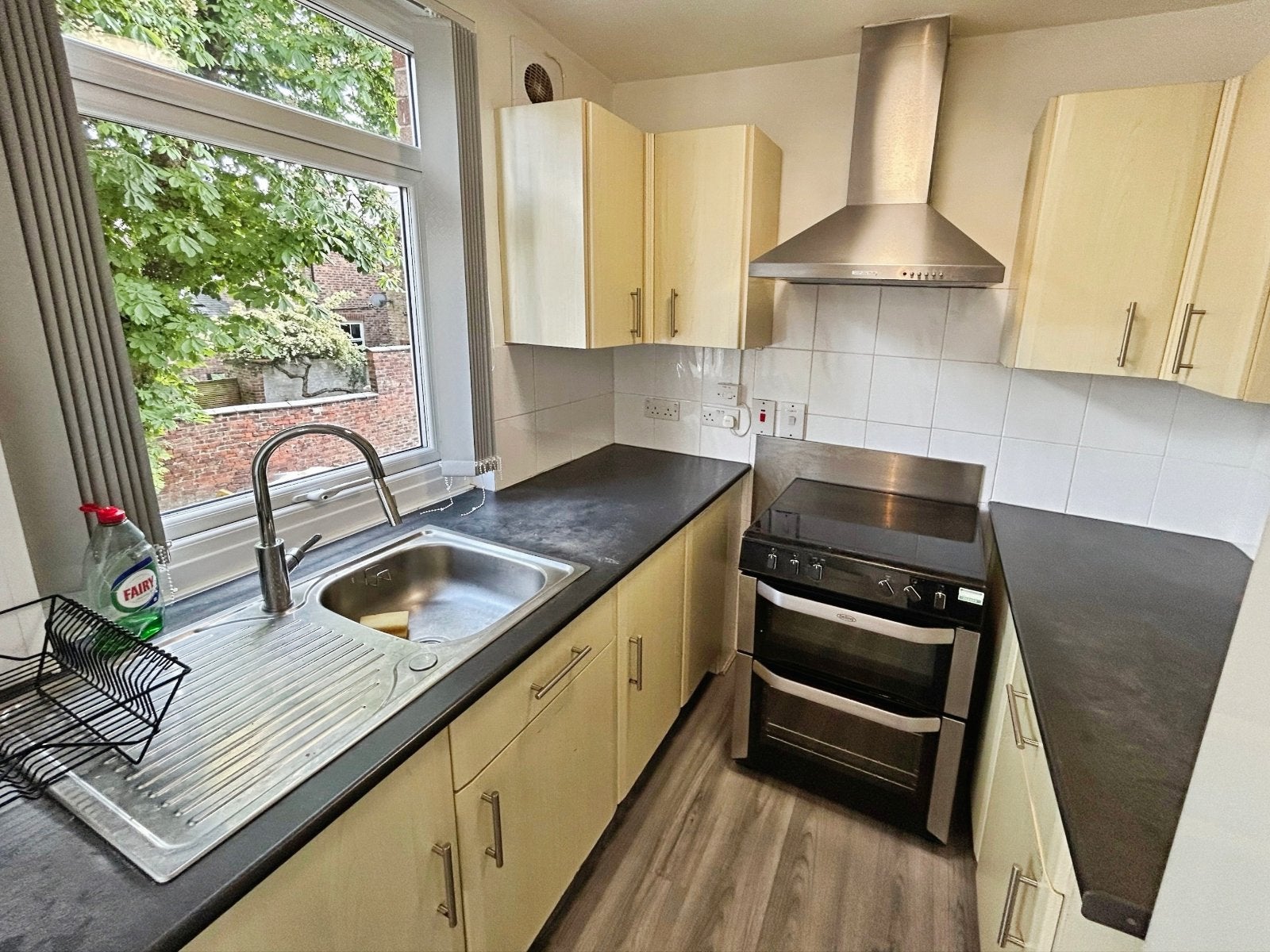 Flat Knowles Place in Manchester