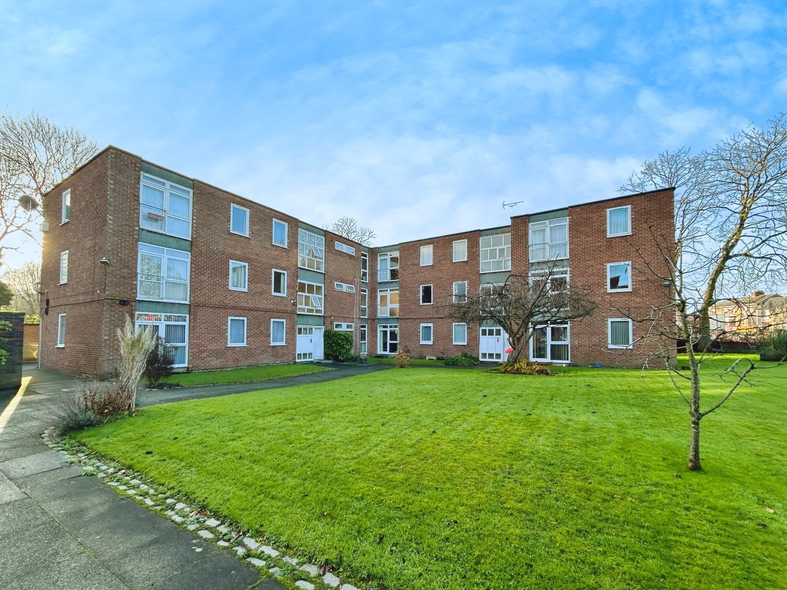 Flat Knowles Place in Manchester