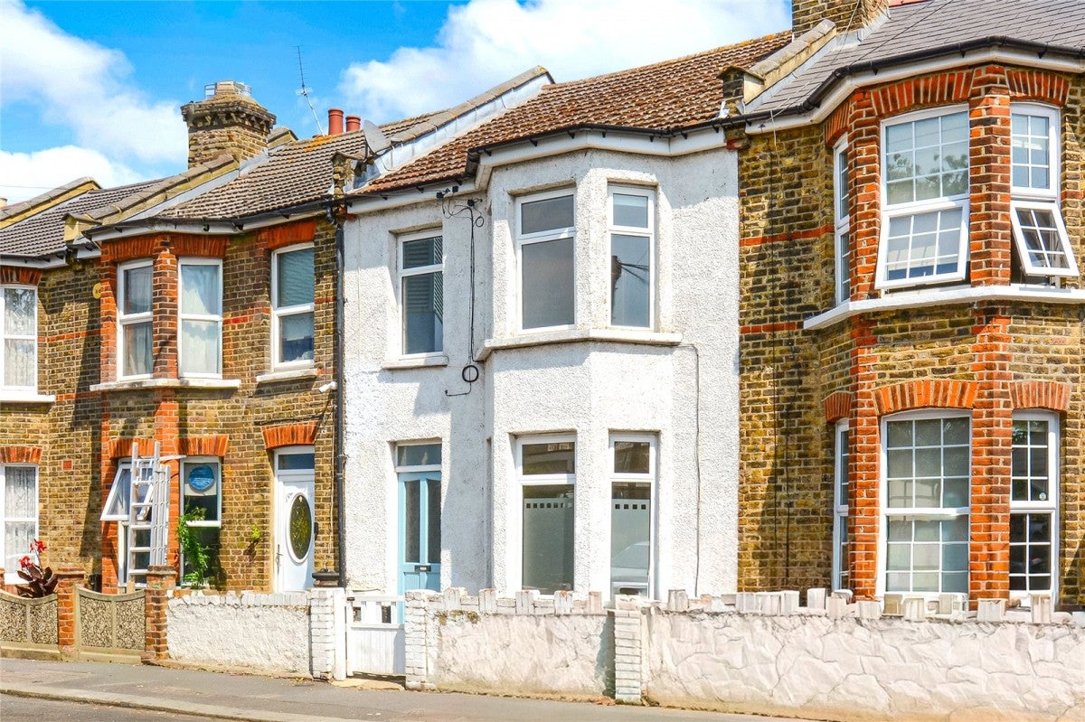 House Pretoria Avenue in Greater London