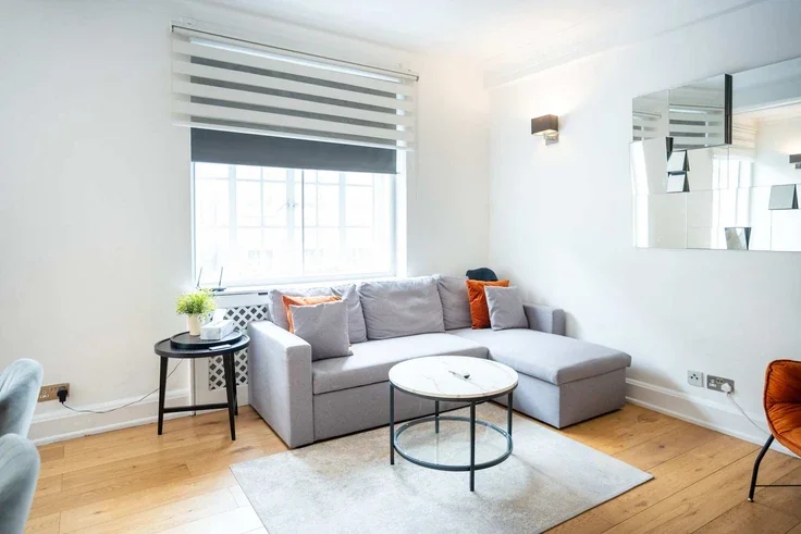 Flat Seymour Street in City of Westminster