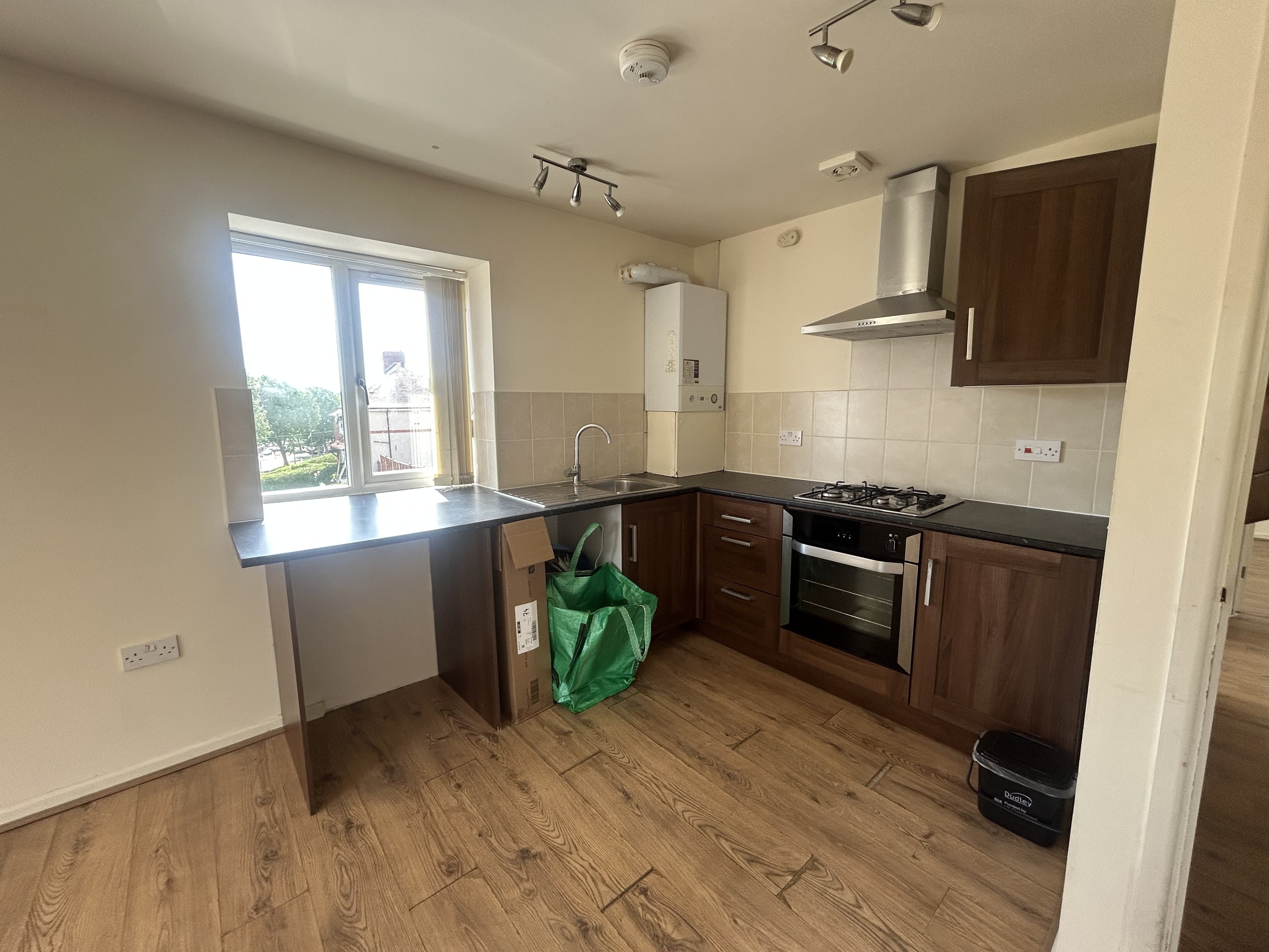 Flat Mason Street in Coseley