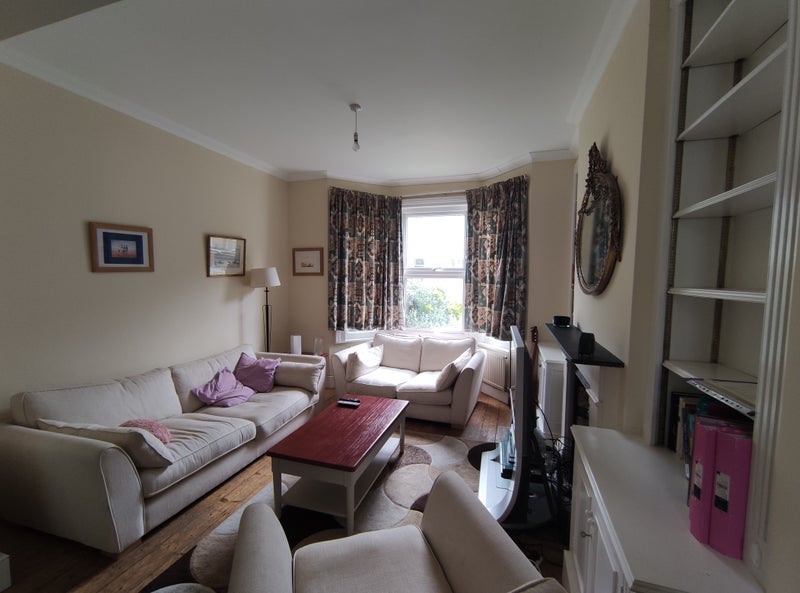 Room Claxton Grove in Greater London