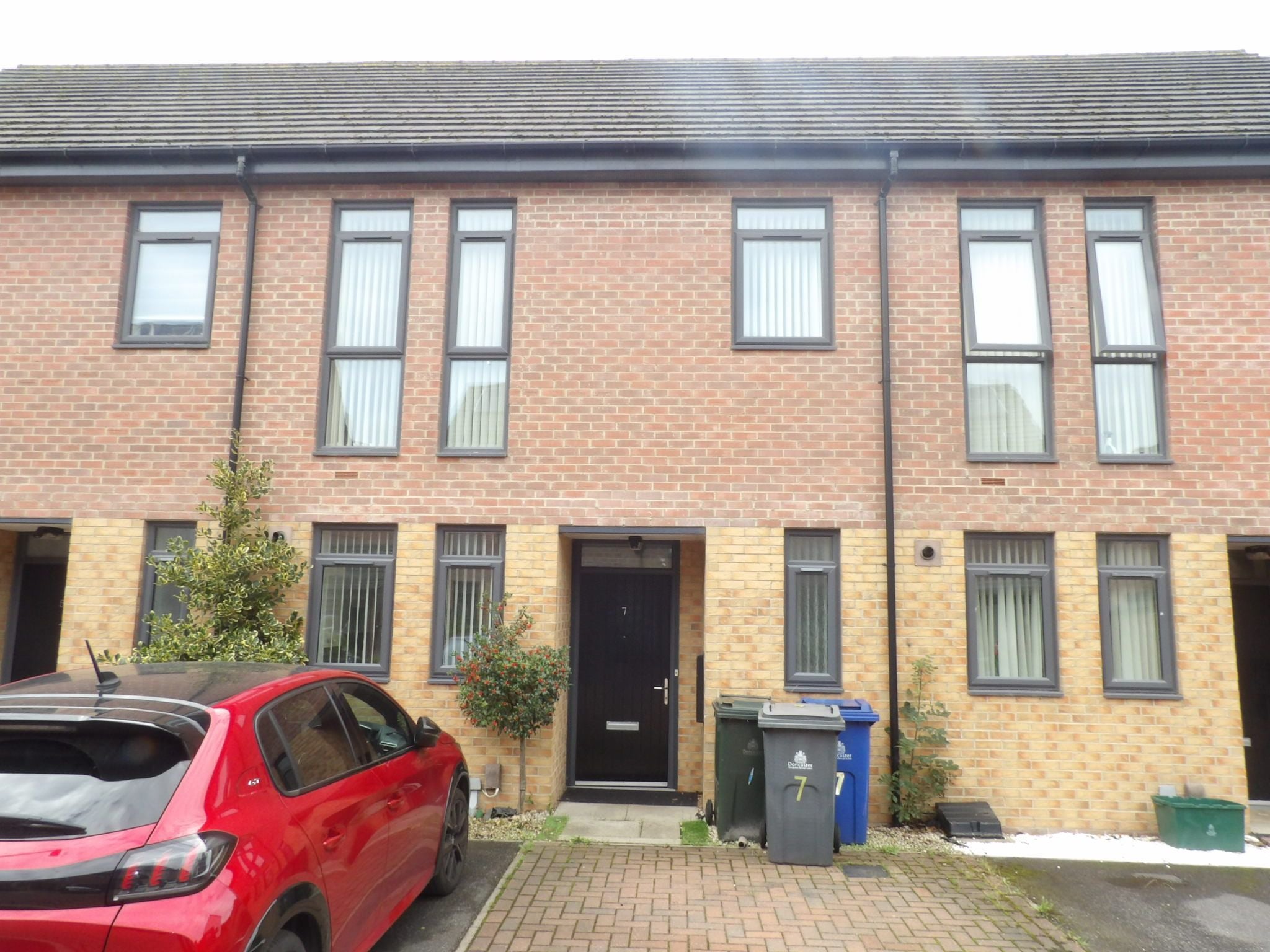 House Spinney Close in Doncaster