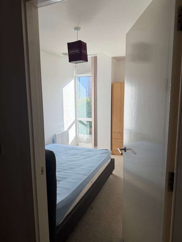 Room Broadway in Salford