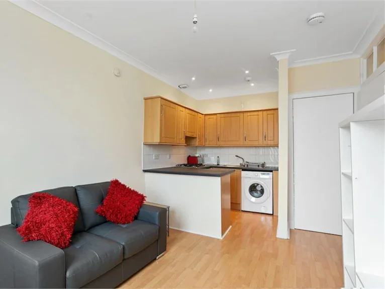 Flat Murano Place in City of Edinburgh