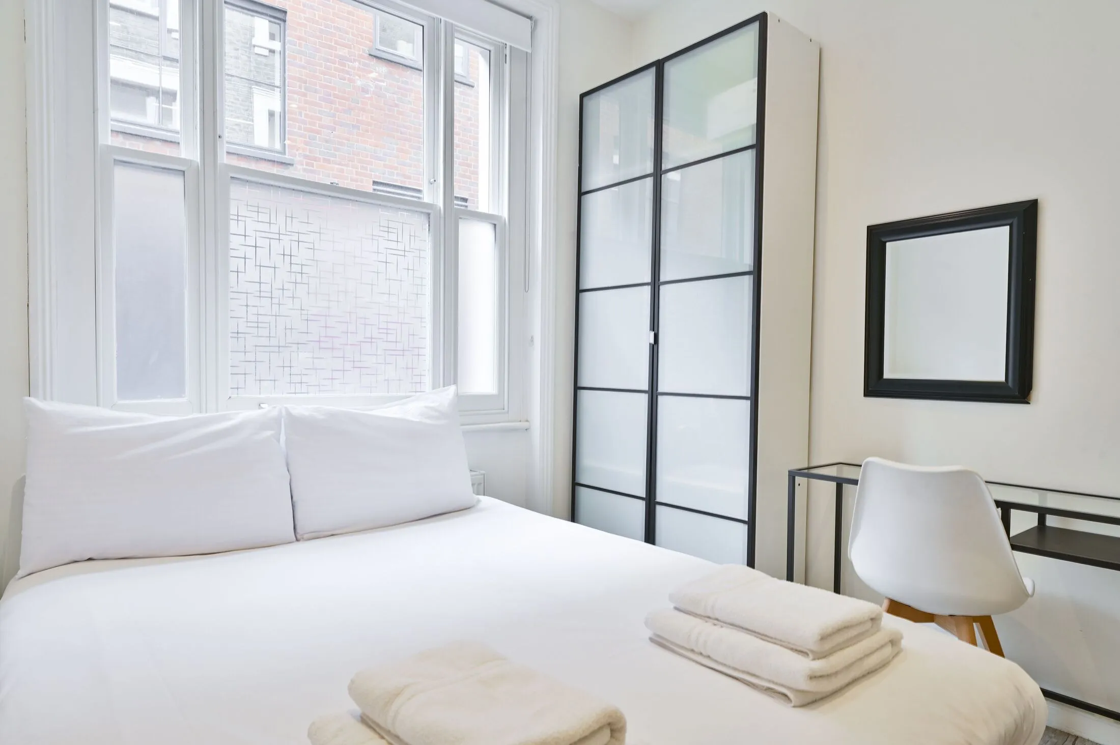 Flat Gresse Street in City of Westminster
