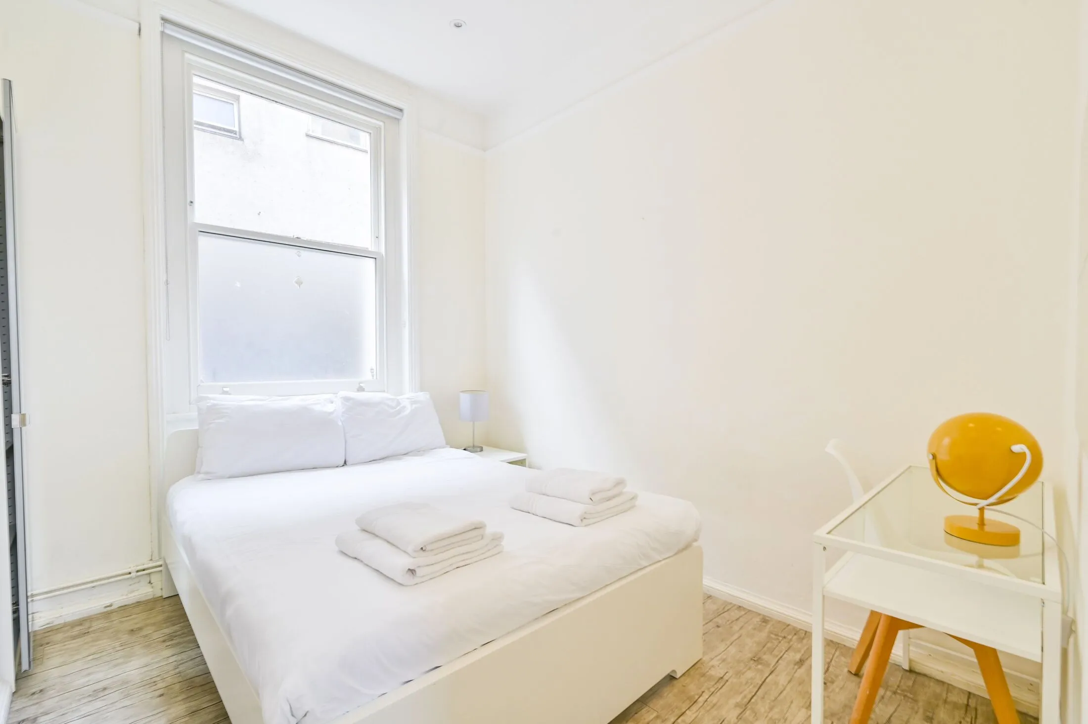 Flat Gresse Street in City of Westminster