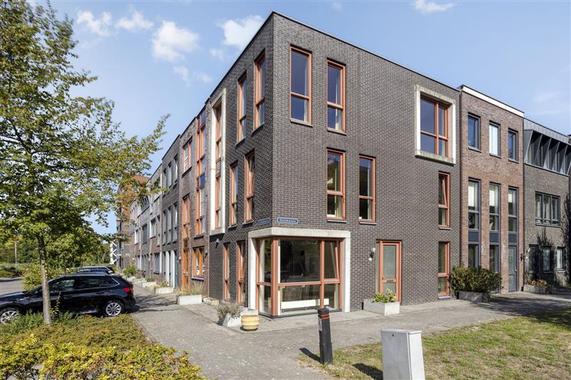 Huis Oslohaven 64 in Purmerend