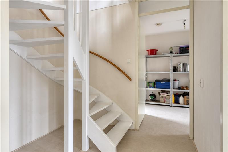 Tussenwoning te koop: Oslohaven 64, Purmerend