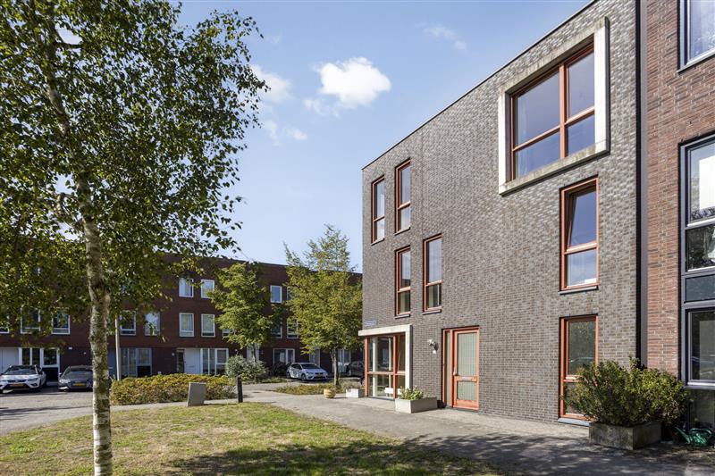 Tussenwoning te koop: Oslohaven 64, Purmerend