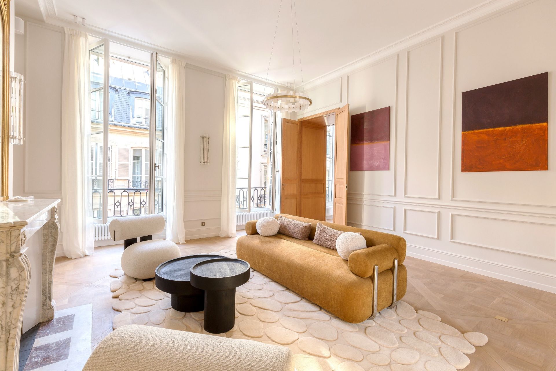 Flat Rue de Tournon in Paris