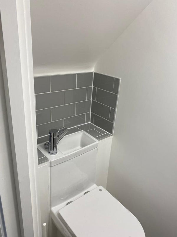 Room Balloch Road in Greater London