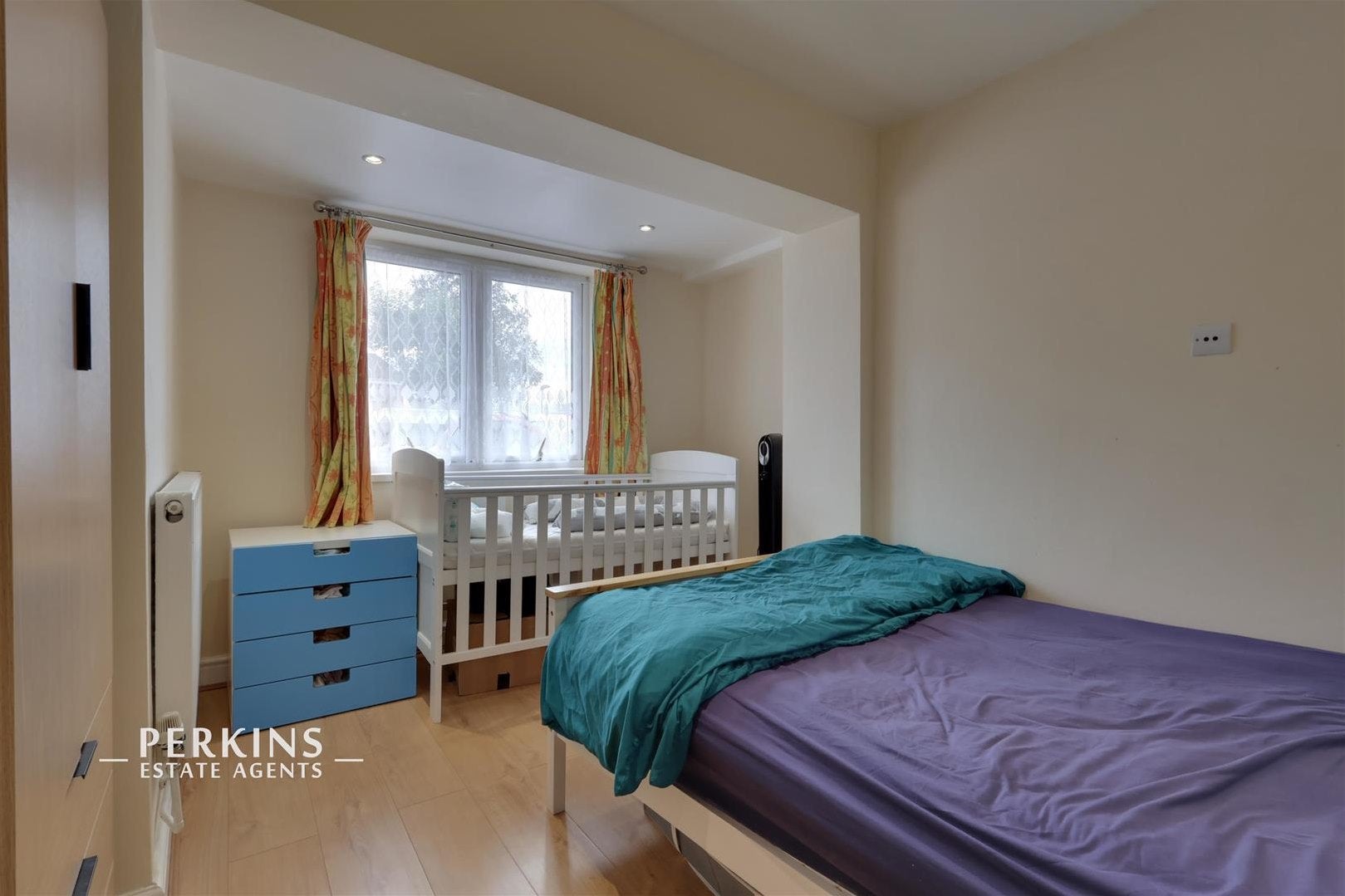 House Ramsey Close in Greater London