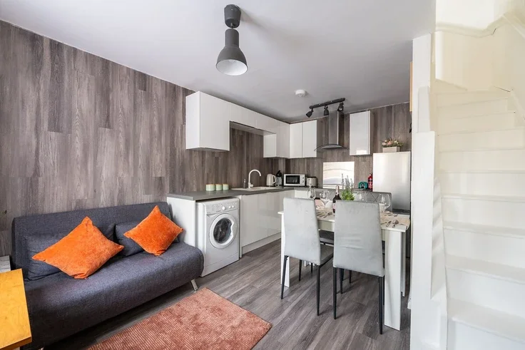House Kerridge Close in Cambridge