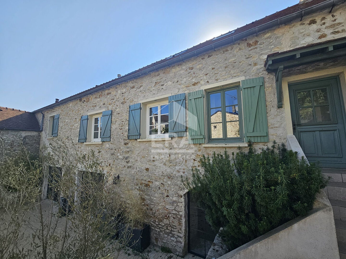 House Rue de Neauphle in Crespières