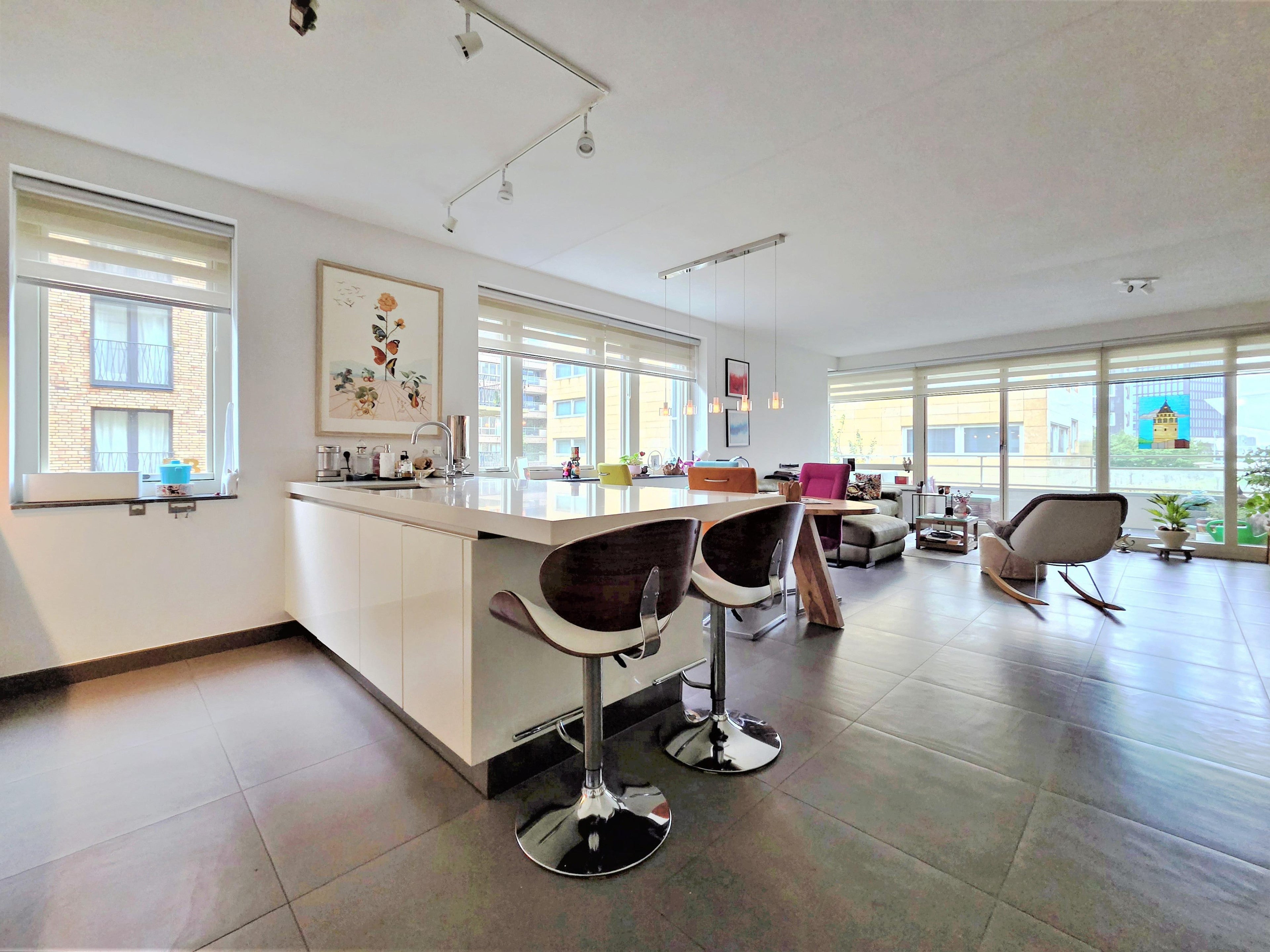 Flat Spadinalaan in Amsterdam