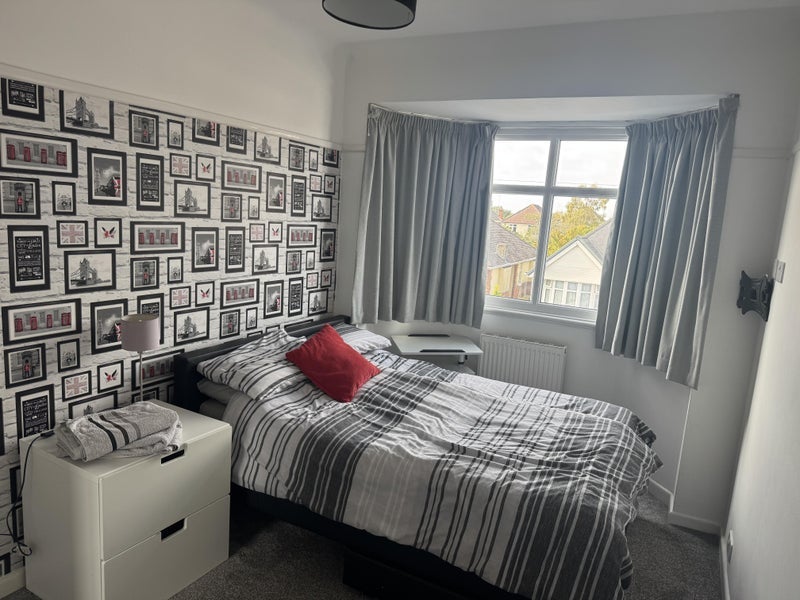 Room Bright Road in Poole