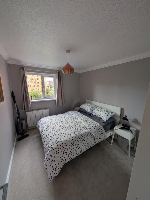 Room Riverview Place in Glasgow