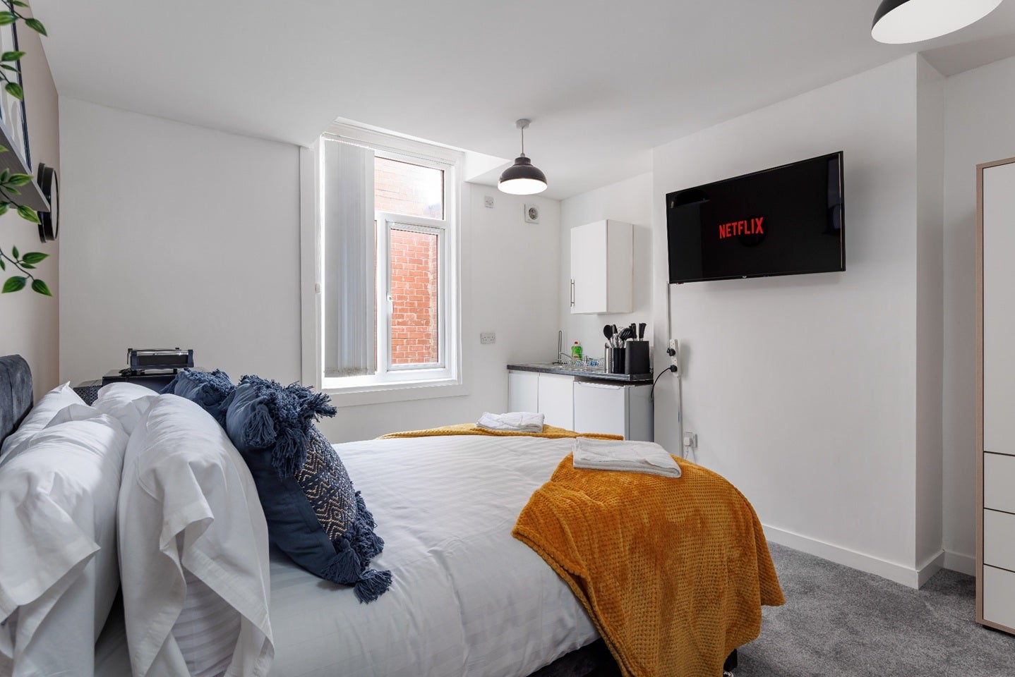 Room Borough Road in Middlesbrough