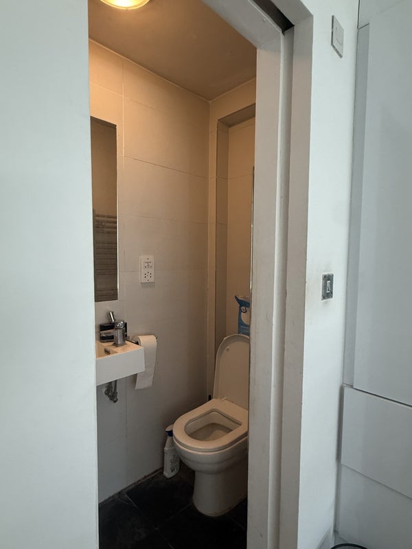 Room Fairfax Road in Greater London