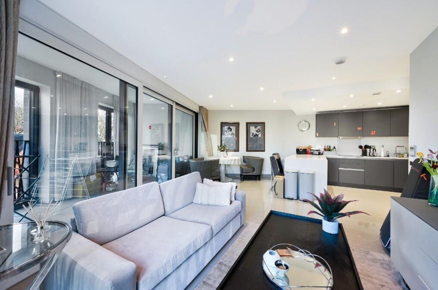 Room Glade Path in Greater London