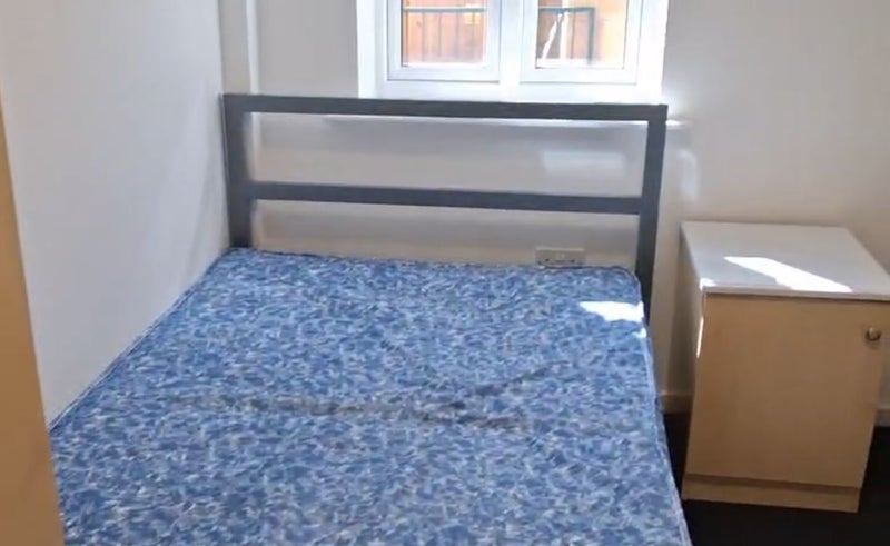 Room Buslingthorpe Lane in Leeds