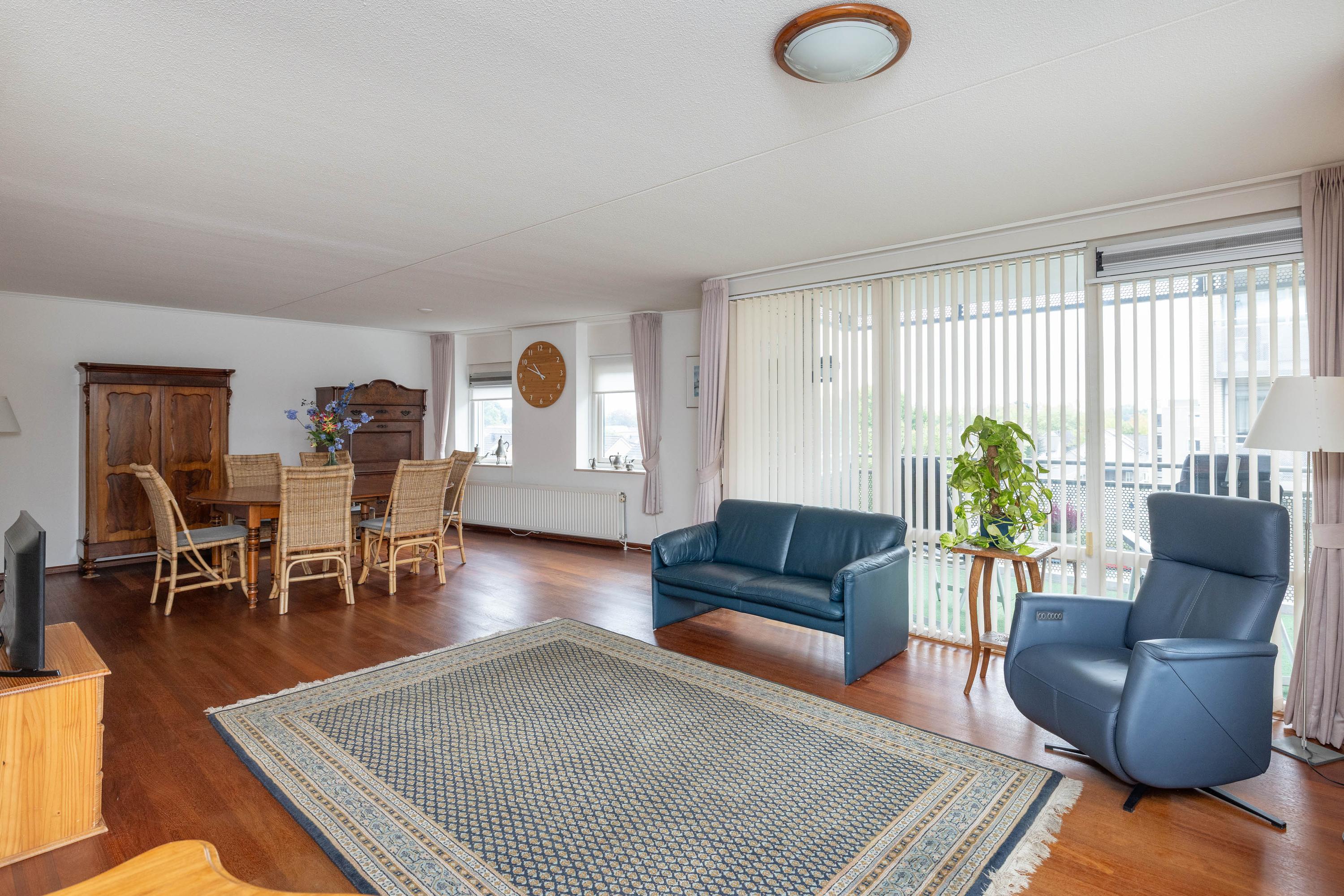 Appartement te koop: RWH Hofstede Crullstraat 43, Borne