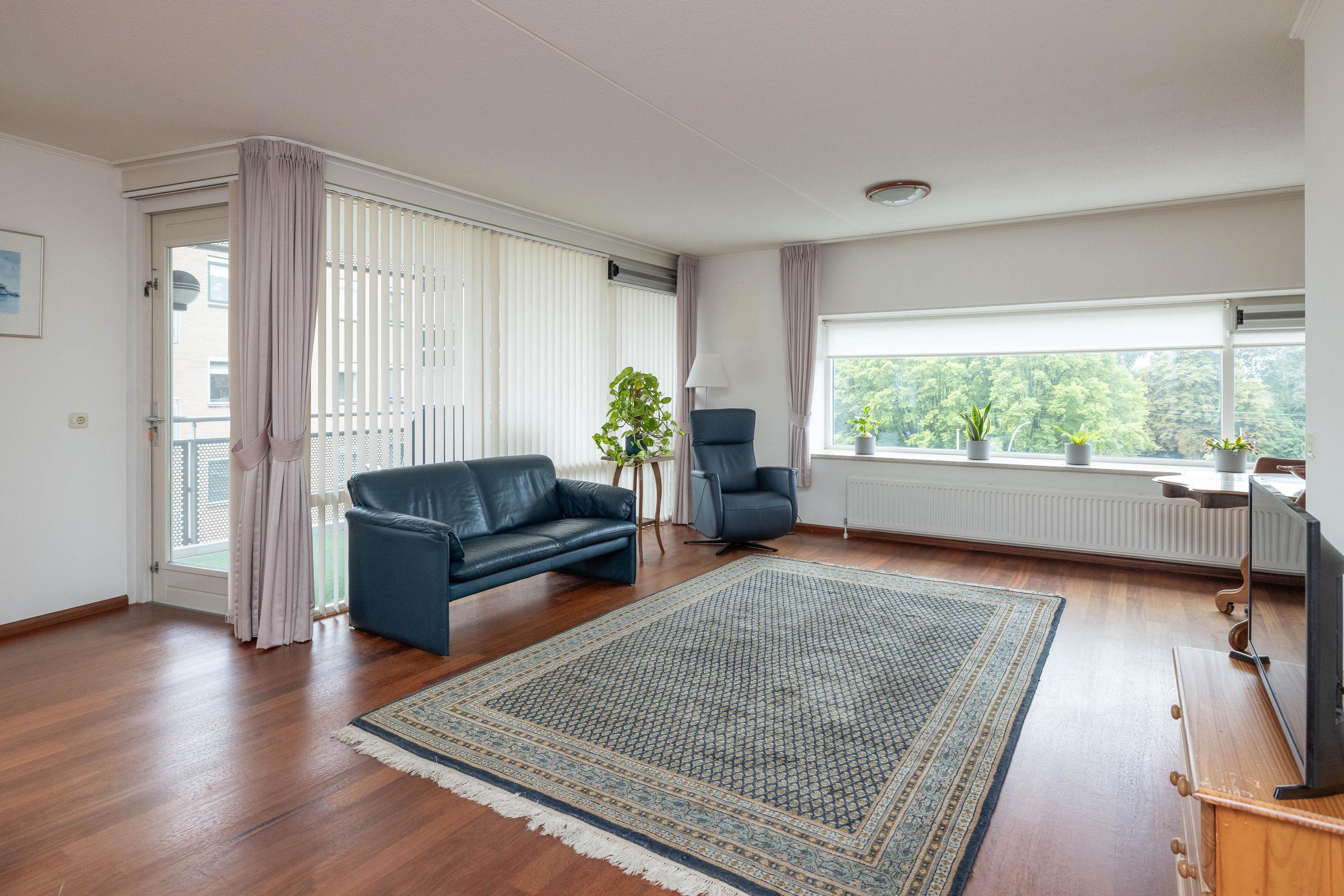 Appartement te koop: RWH Hofstede Crullstraat 43, Borne