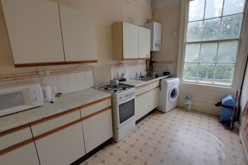 Flat Albion Terrace in Cheddar