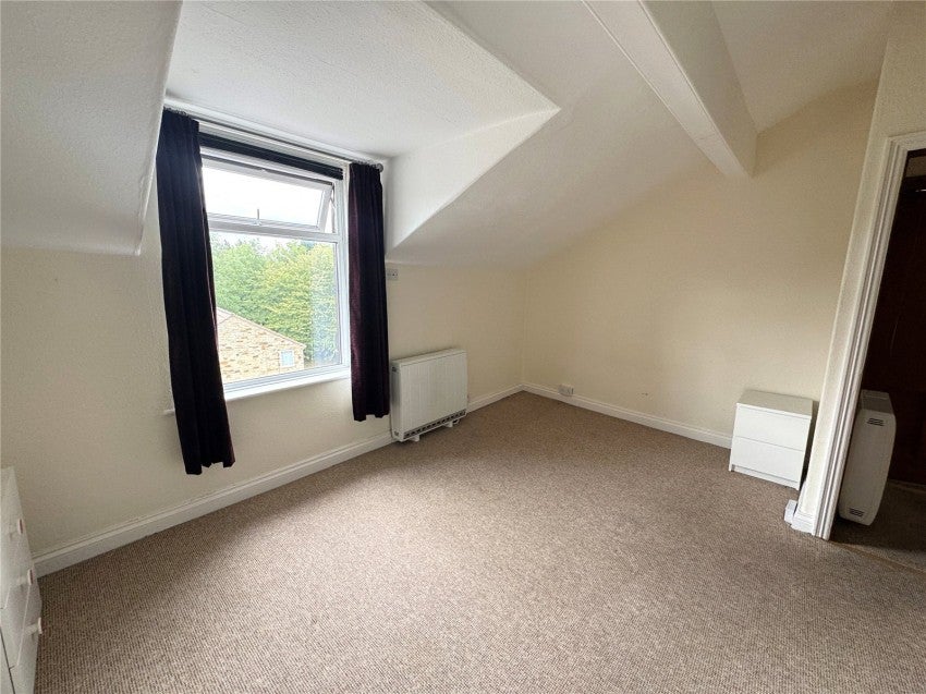 Flat Mornington Crescent in Harrogate