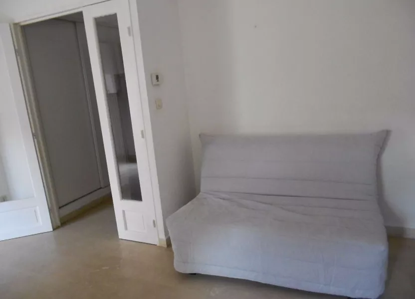 Appartement Rue du Court de Gébelin à Nîmes