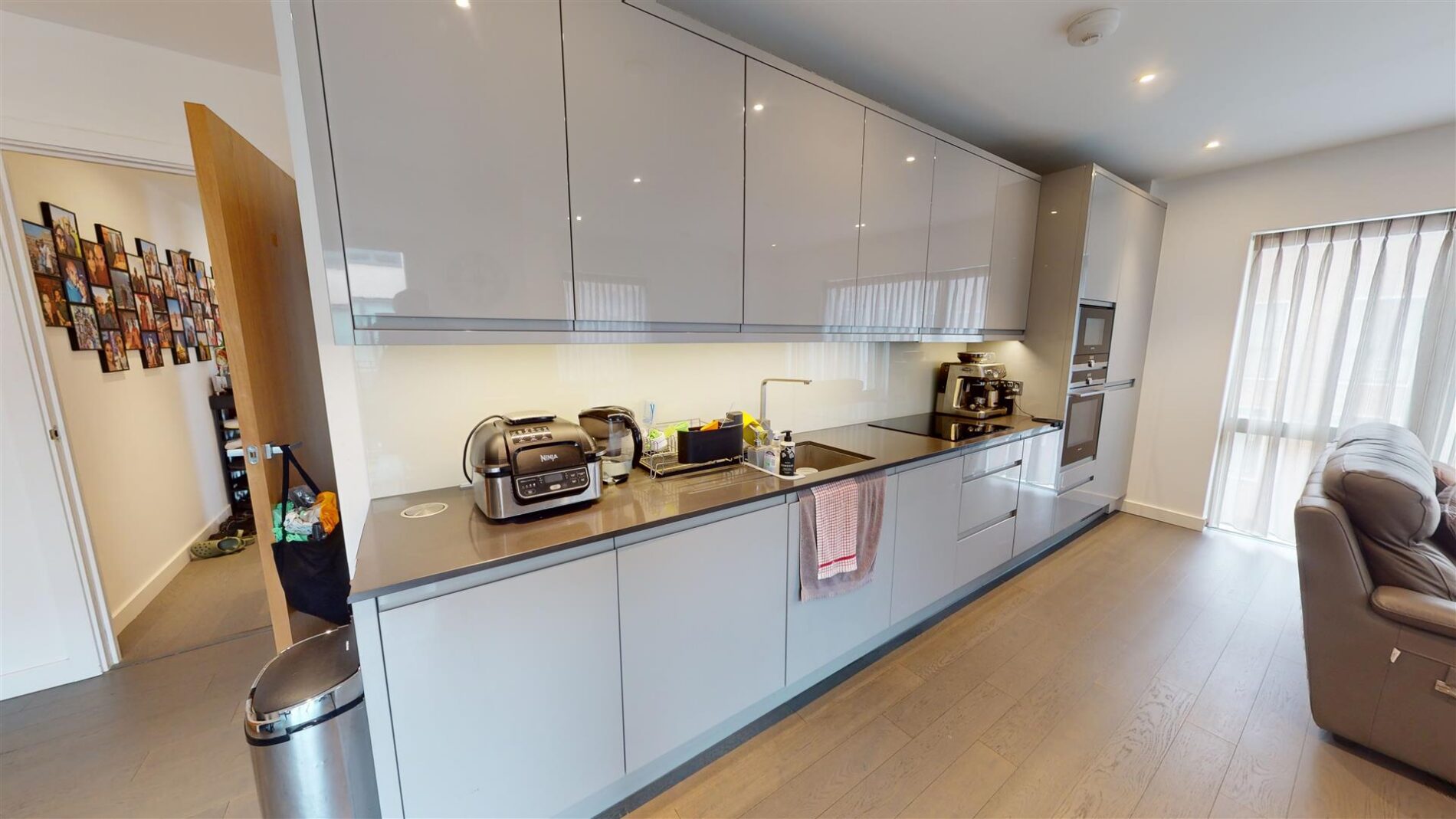 Flat Felar Walk in Greater London