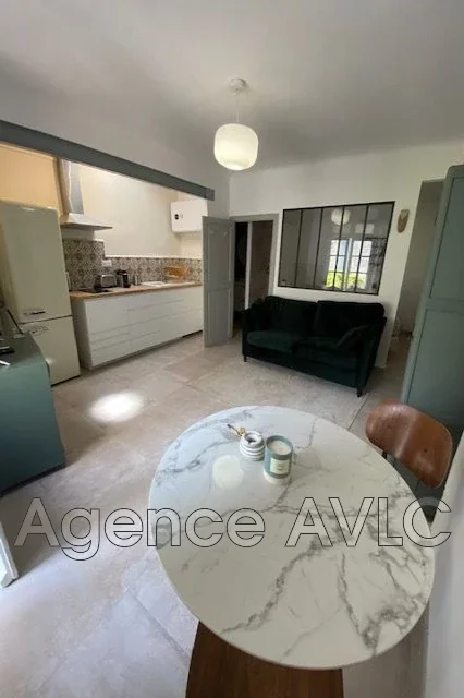 Appartement Rue Roland Inisan à Châteaurenard
