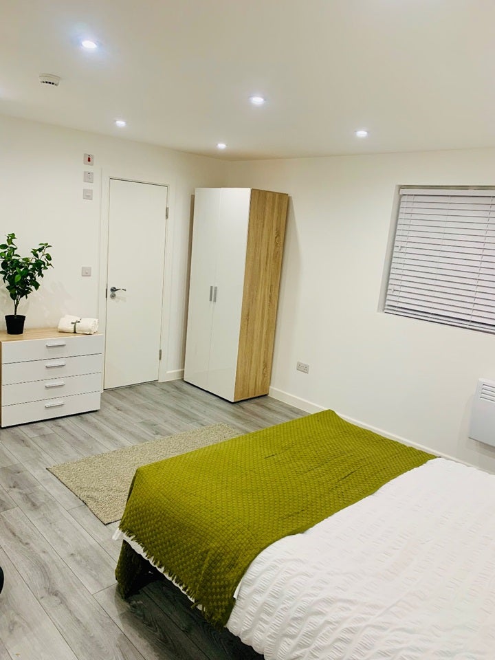 Flat Star Lane in Greater London