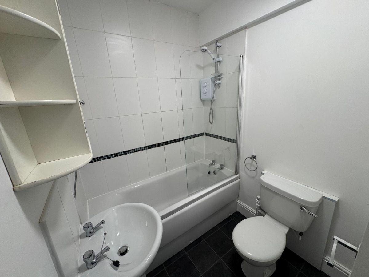 Flat Wilton Street in Hull