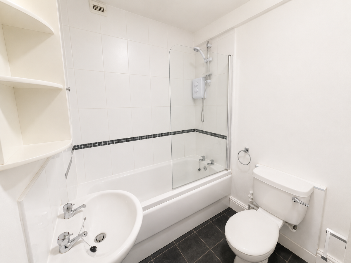Flat Wilton Street in Hull