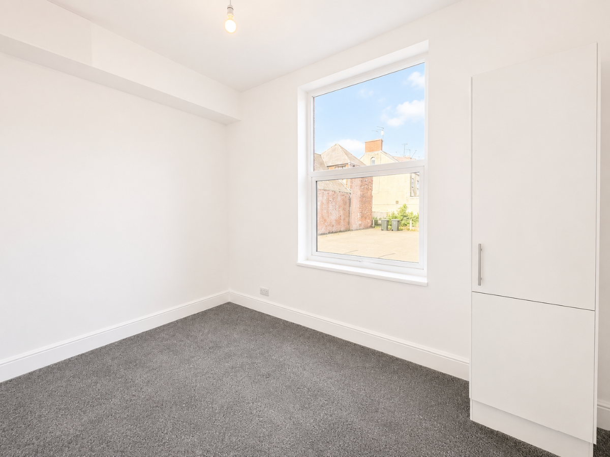 Flat Wilton Street in Hull