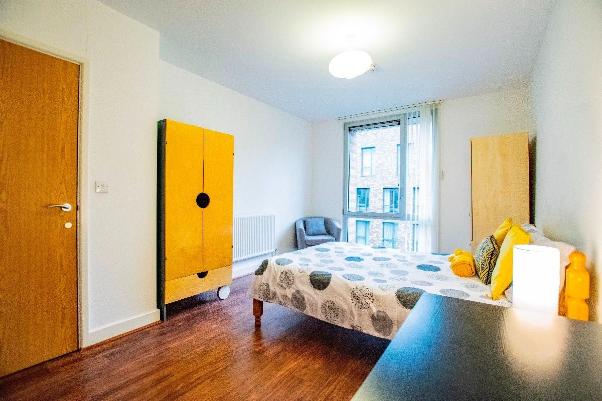 Room Florence Square in Greater London