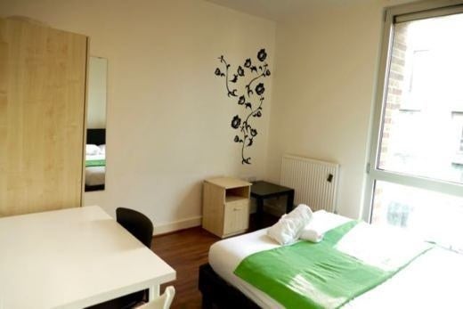 Room Florence Square in Greater London