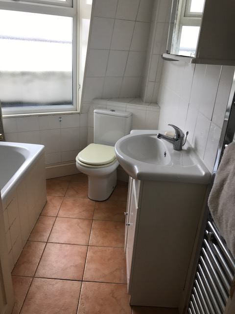 Room Alderney Street in City of Westminster