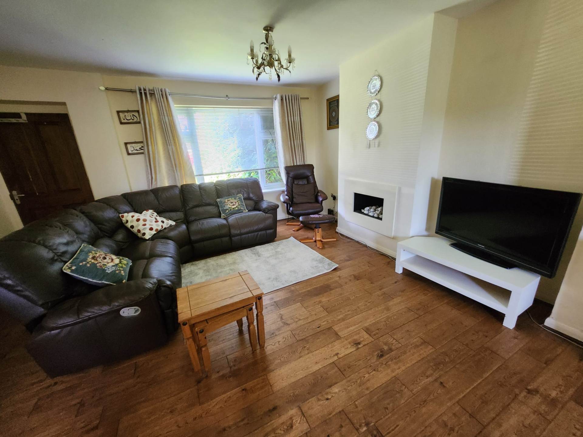 House Mountbatten Close in Cardiff