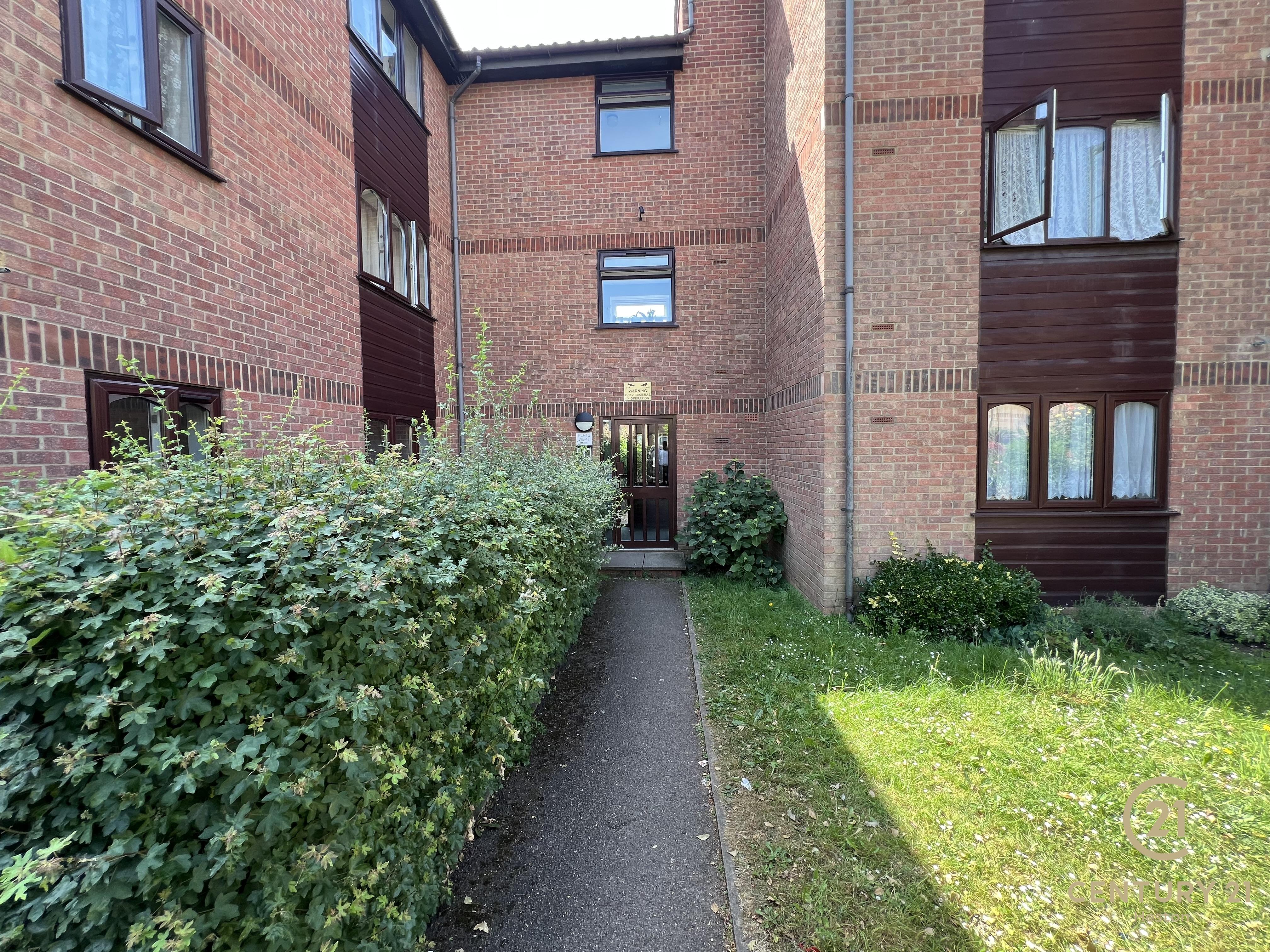 Flat Harewood Terrace in Greater London