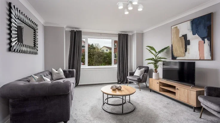 House Leeward Park in Ayr
