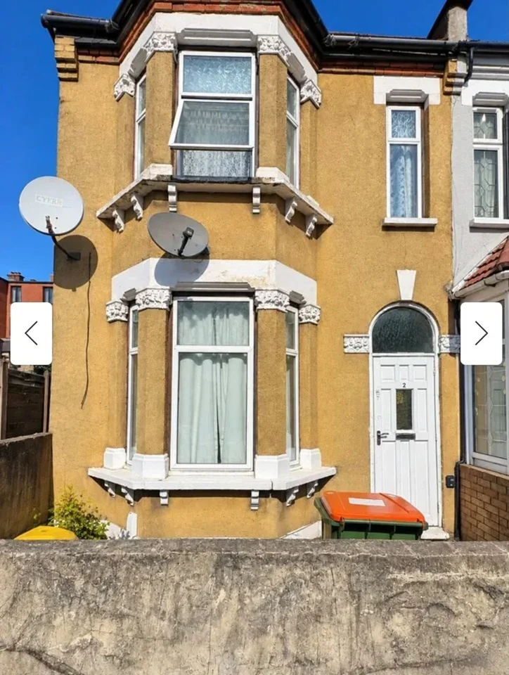 Flat Goldsmith Avenue in Greater London