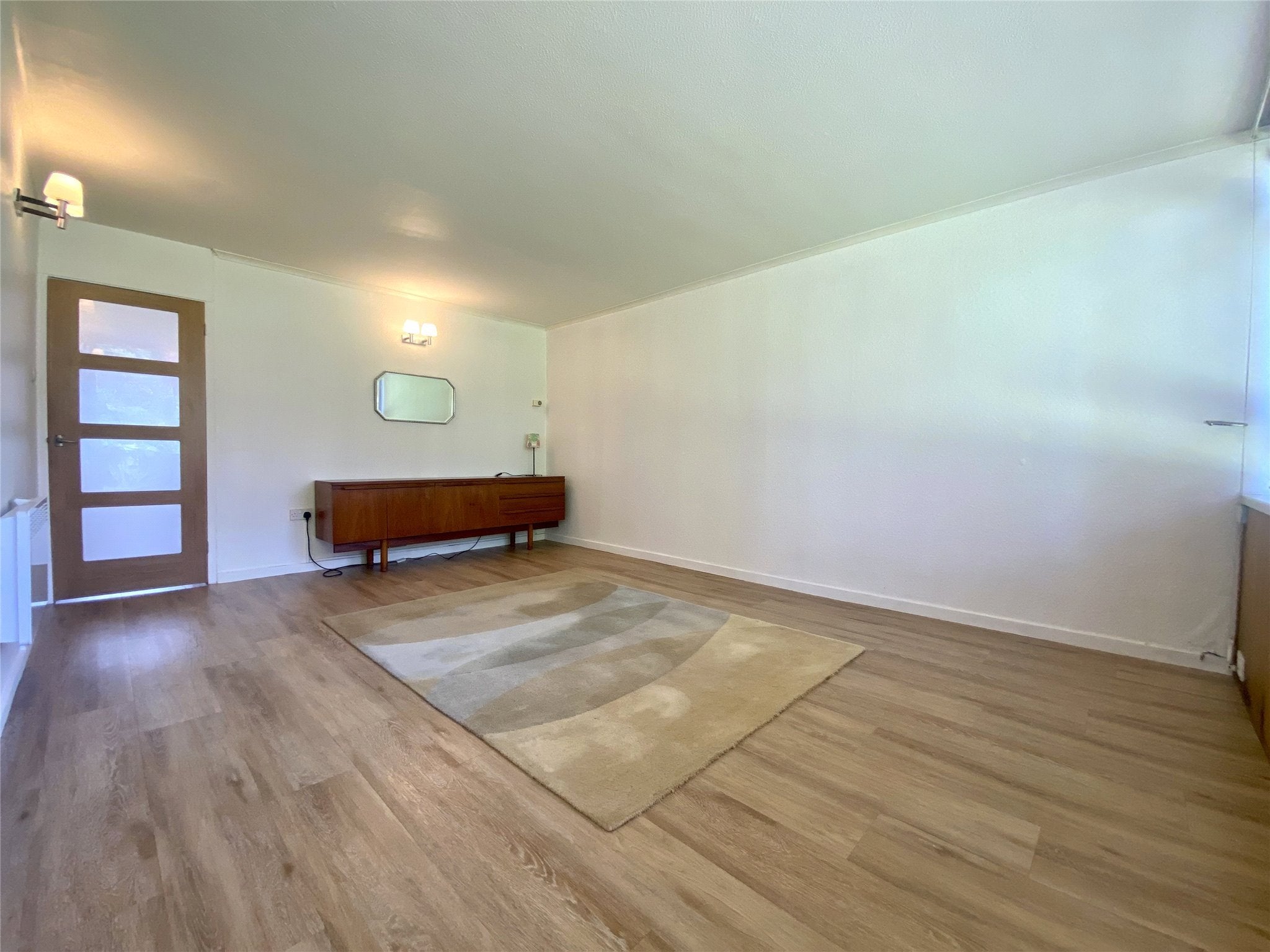 Flat Cotham Road in Bristol
