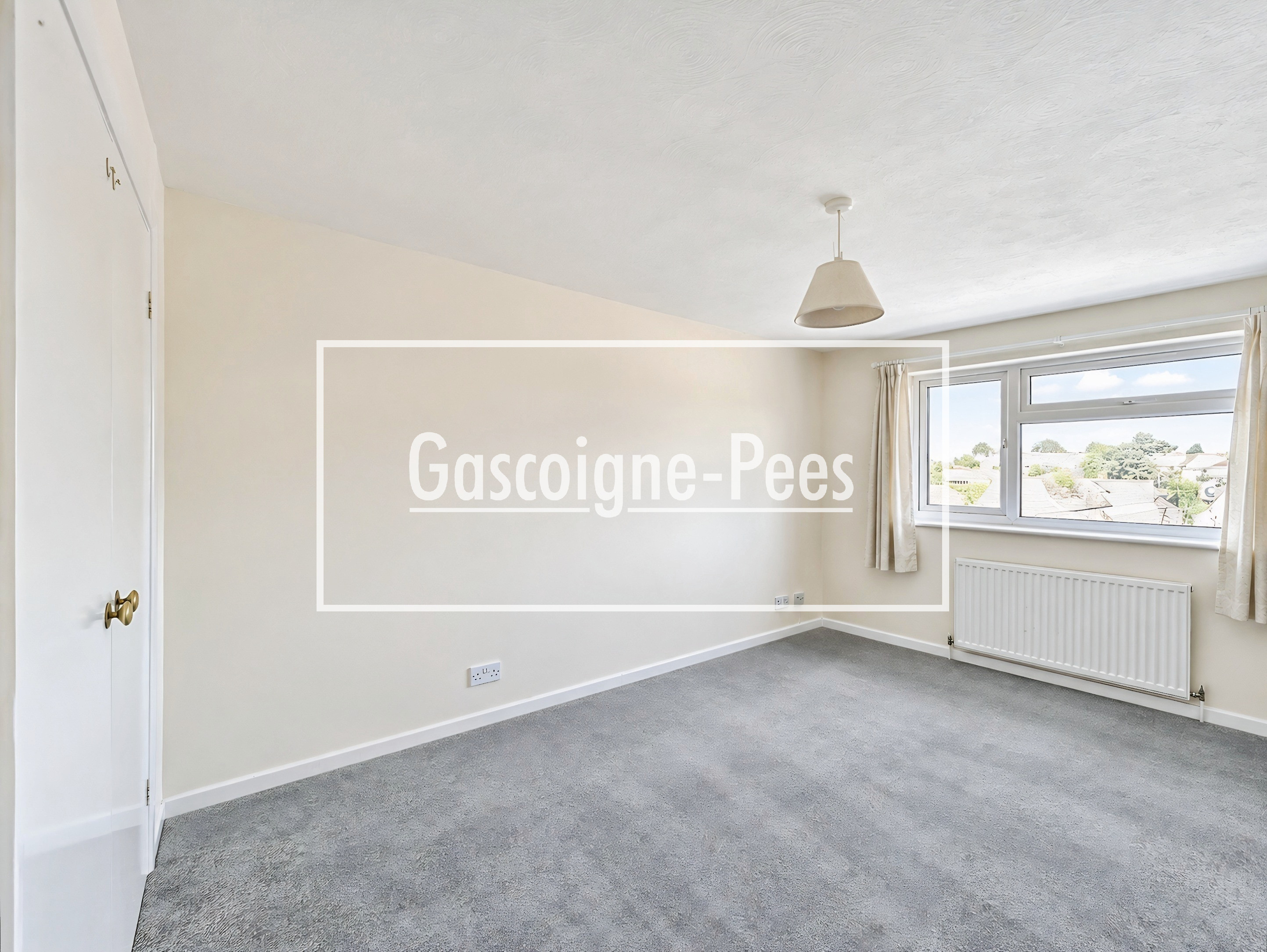 Flat Fletcher Close in Basingstoke and Deane