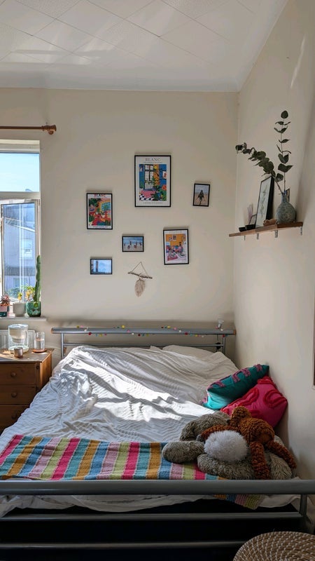 Room Hampden Road in Greater London