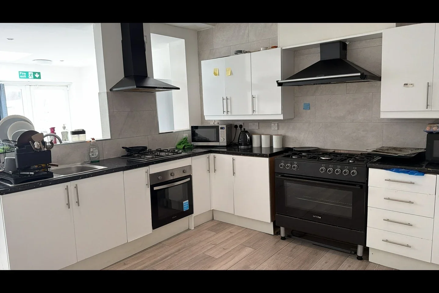 Room Uxbridge Road in Greater London