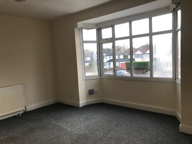 Flat Haslucks Green Road in Shirley