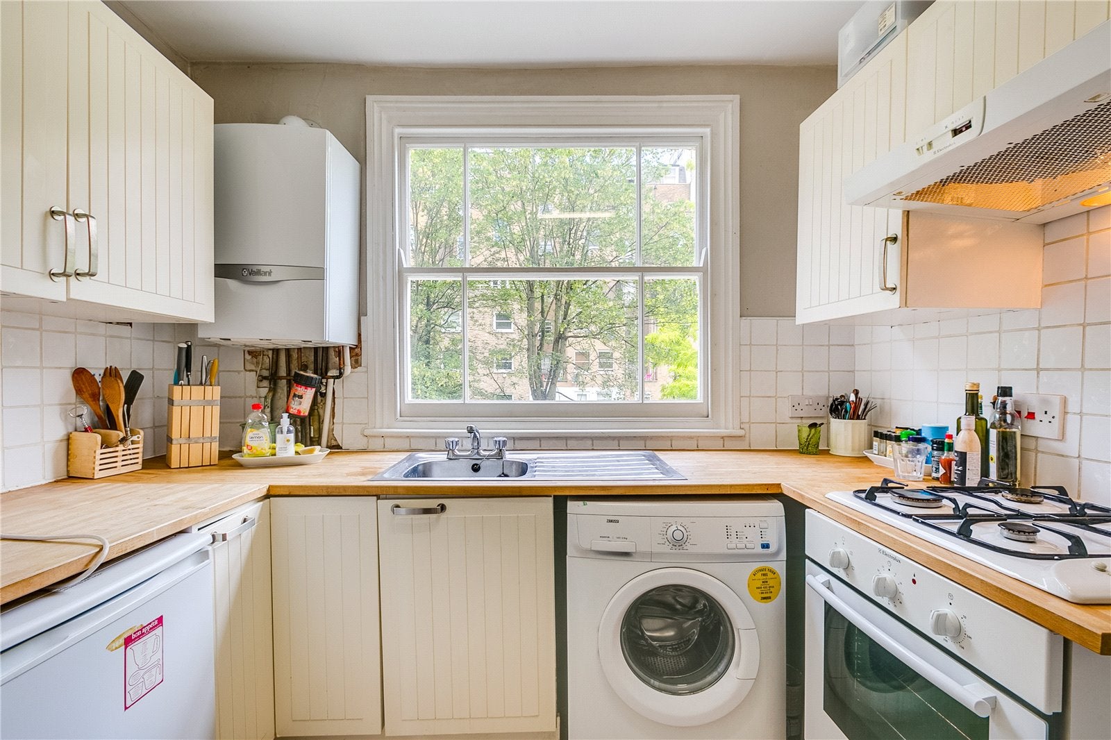 Flat Talbot Road in City of Westminster